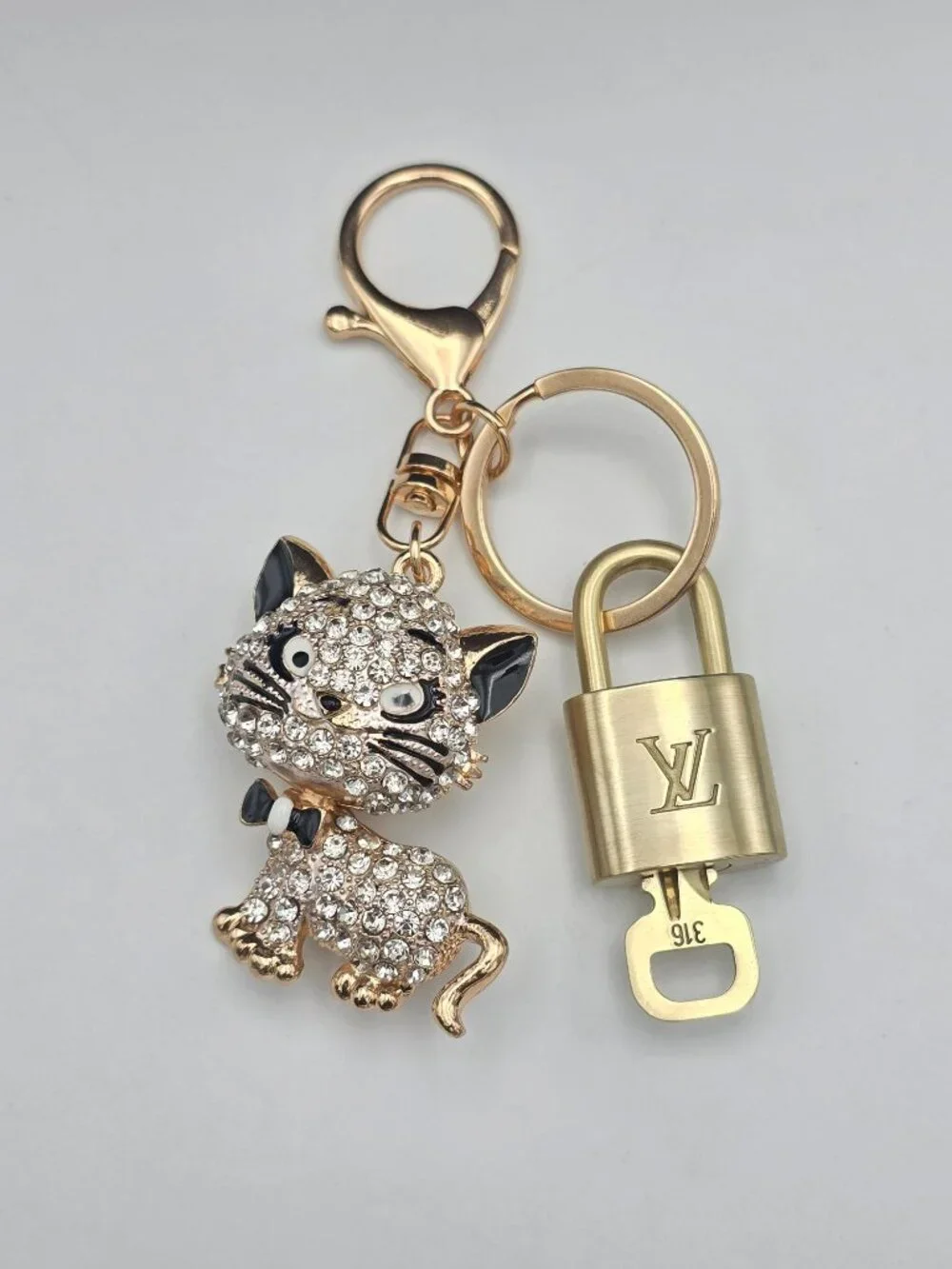 Louis Vuitton Authentic Gold Padlock 🔑 Key + Stylish Unbranded Cat Bag Charm